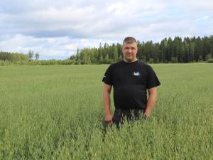 Leevi Hannula ja uutuuskaura Jukka